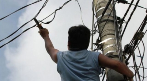 Los descubrieron robando cable telefónico